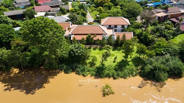 ขายบ้านหรูสไตล์ล้านนาติดน้ำปิง ต.สันผีเสื้อ อ.เมืองเชียงใหม่