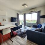 คอนโด ให้เช่า อีส พระราม 2 ขนาด 45 ตร.ม. ชั้น 6 ห้องมุม