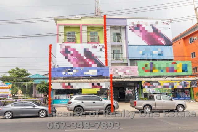 ขายอาคารพาณิชย์ 4 ชั้น ห้องมุม 2 คูหา ติดถนนใหญ่ ทำเลดี