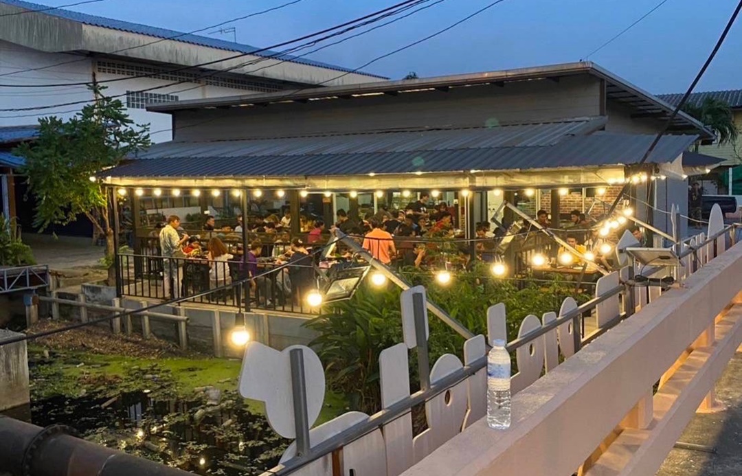 เซ้งร้านหมูกระทะ ติดถนนใหญ่เส้นเอกชัย สมุทรสาคร