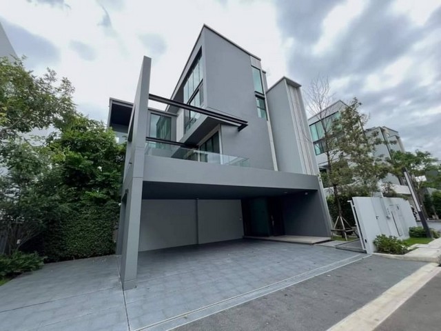 ให้เช่า บ้านเดี่ยว วีเว่ กรุงเทพกรีฑา VIVE Krungthep Kreetha