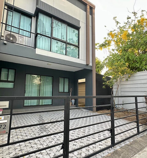 ทาวน์โฮม พลีโน่ พหลโยธิน 54/1 ทำเลดี ห่างจากBTS เพียง 11 นาที