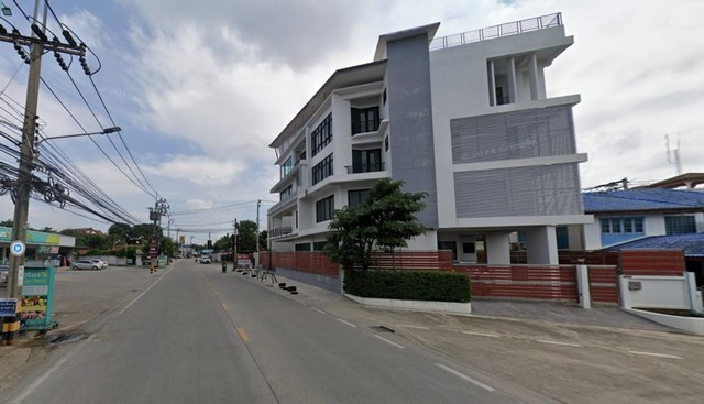 อาคารสำนักงานออฟฟิศ พร้อมลิฟต์ ทำเลดี ติดถนนบางกรวย จงถนอม