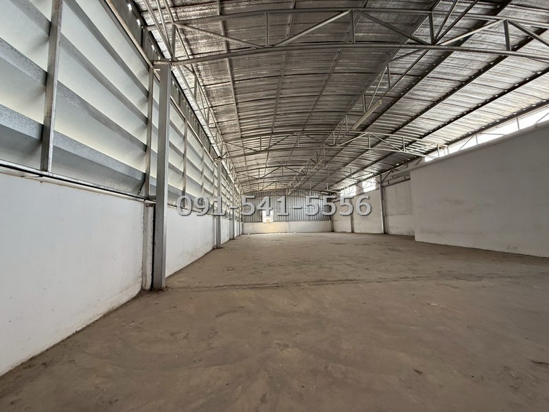 ขายตึกแถว 2 คูหา 3.5 ชั้นพร้อมดาดฟ้า ซอยท่าข้าม 28-1