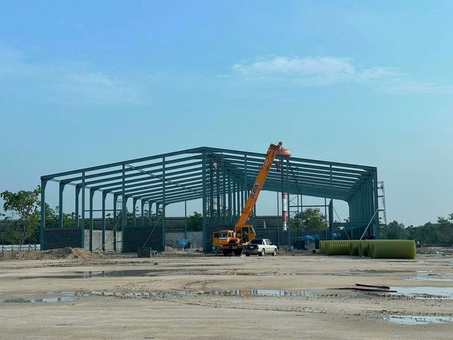 ขายที่ดินสิ่งปลูกสร้างบ้านบึงชลบุรี 6ไร่