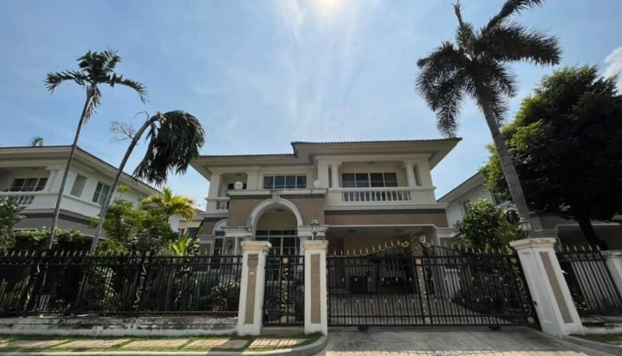 ขายบ้านเดี่ยว 2 ชั้น หมู่บ้าน ลดาวัลย์ ถ.เฉลิมพระเกียรติ ร.9