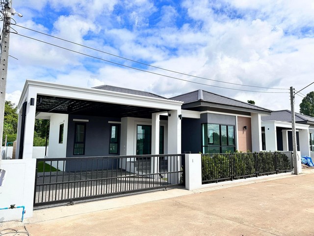 บ้านใหม่สไตล์อบอุ่น – พร้อมอยู่ ทำเลดี ลำพูน-เชียงใหม่