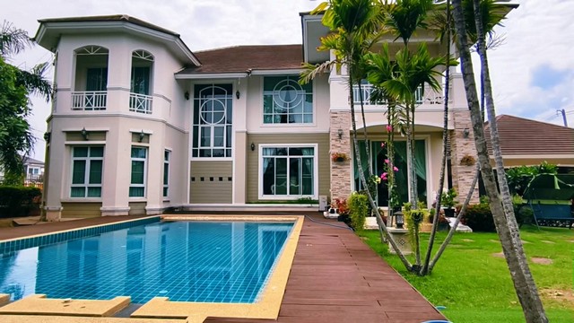 ขายบ้านเดี่ยวหรู พร้อมสระว่ายน้ำส่วนตัว เชียงใหม่