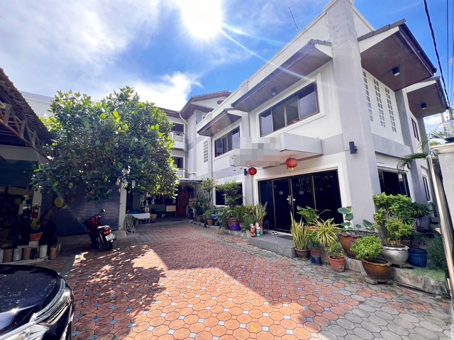 ให้เช่า บ้านเดี่ยว 128 ตารางวา ทำโฮมออฟฟิศได้ ใกล้ MRT สุทธิสาร