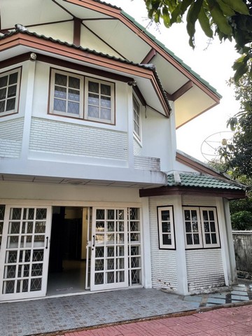 ให้เช่าบ้านเดี่ยว 2 ชั้น หมู่บ้านสหกรณ์การบินไทยซ.แจ้งวัฒนะ-ปากเก