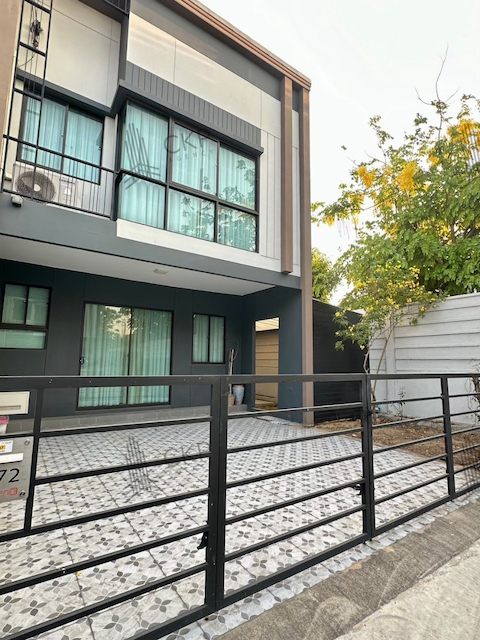 ทาวน์โฮม พลีโน่ พหลโยธิน 54/1 ทำเลดี ห่างจากBTS เพียง 11 นาที