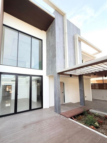 ให้เช่าบ้านเดี่ยว 2 ชั้น หมู่บ้านเพ็ญพร พุทธบูชา 44