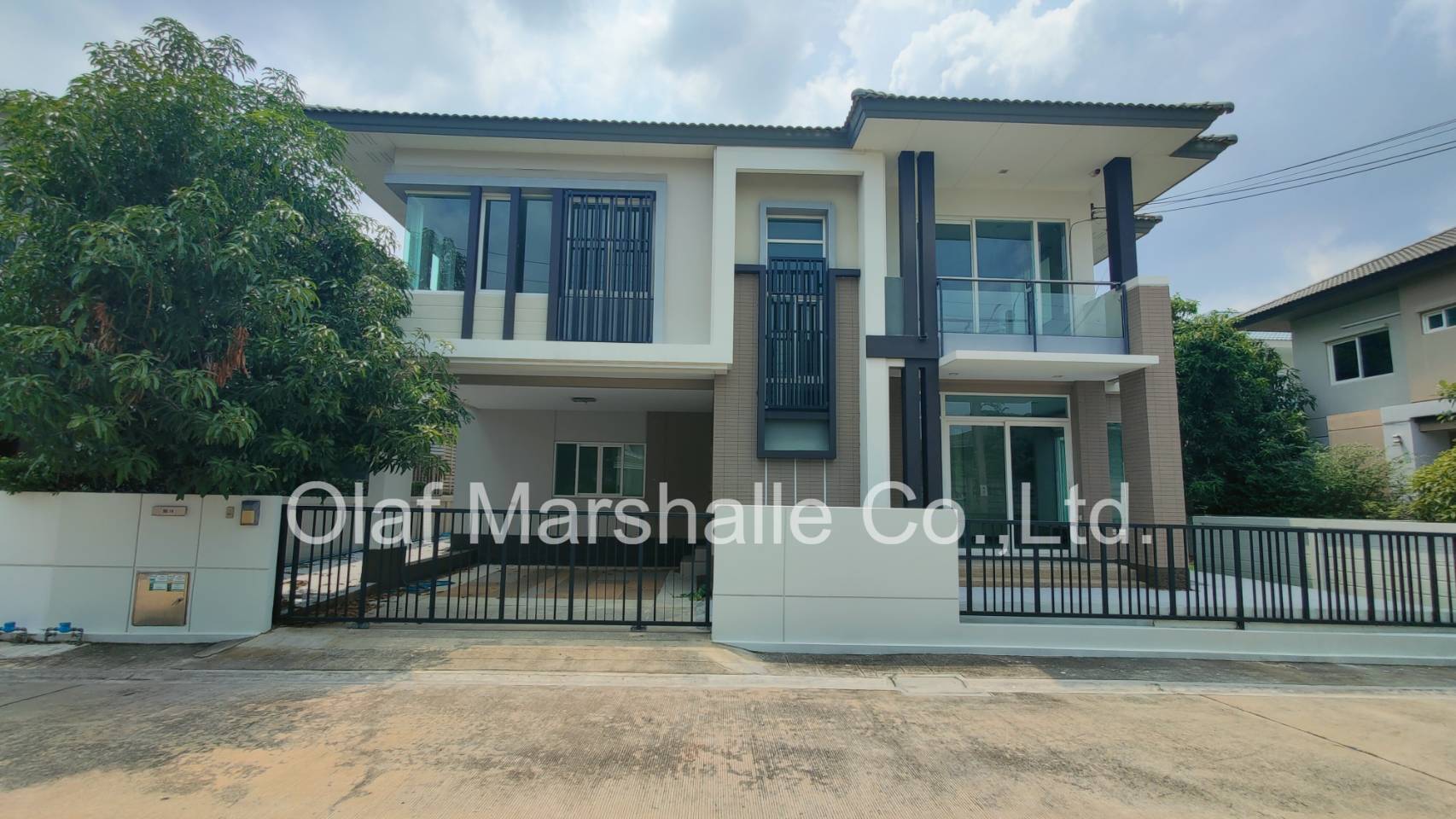 ขายบ้านเดี่ยวหรู ในหมู่บ้านคาซ่า เลเจ้นด์ ราชพฤกษ์-ปิ่นเกล้า