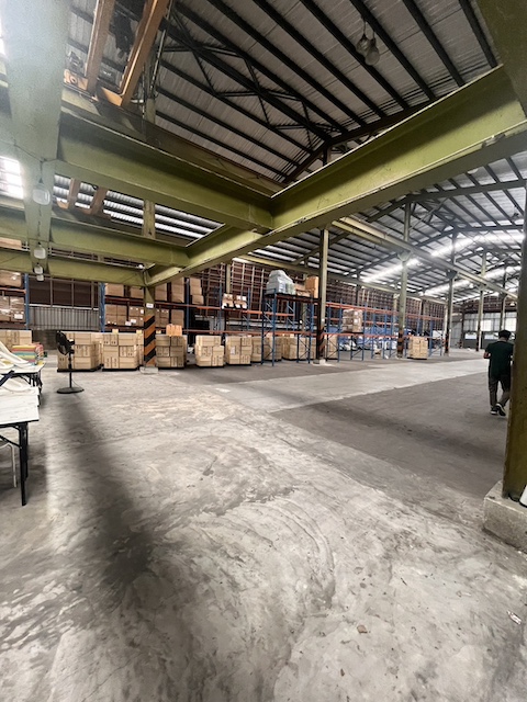 BST845 ให้เช่าโกดัง วิภาวดีรังสิต พื้นที่ 2300 ตารางเมตร เขตหลักส