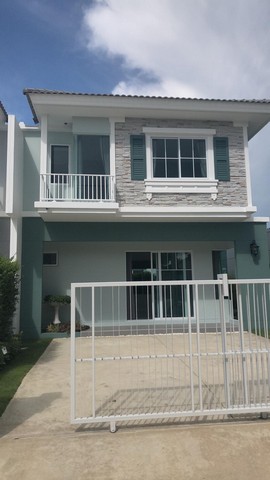 ให้เช่าบ้านแฝด 2 ชั้น โครงการvillaggio ประชาอุทิศ90