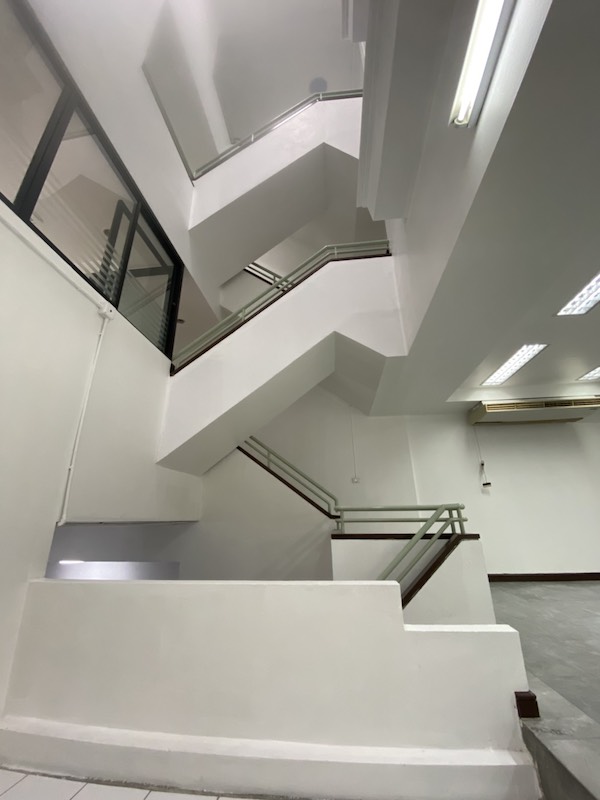 BH833 ให้เช่าทาวน์เฮ้าส์ 4 ชั้น ปาร์ควิว ทาวน์อินทาวน์ ถนนศรีวรา