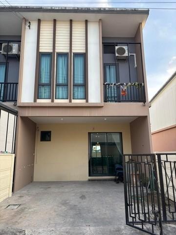 ทาวน์เฮาส์ หลังมุม หมู่บ้านภูริ วงแหวน ลำลูกกา คลอง4