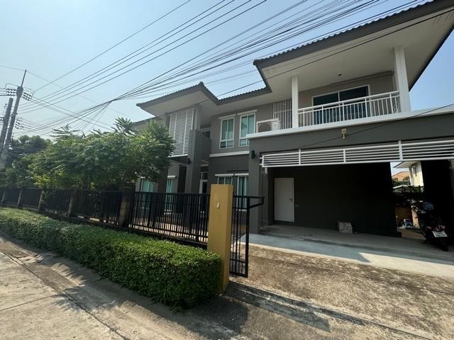 บ้านเดี่ยว ตกแต่งพร้อมอยู่ หมู่บ้าน Delight @ Scene วัชรพล จตุโชต