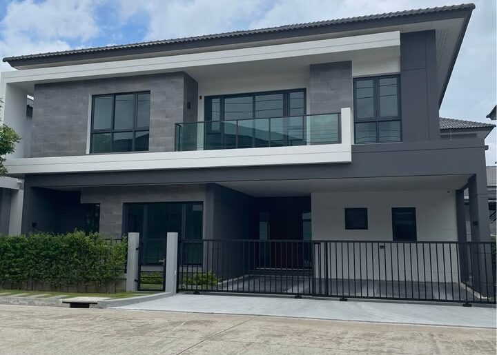 BH3560 ให้เช่าบ้านเดี่ยวสุดหรู The City บางนา ติด Mega บางนา