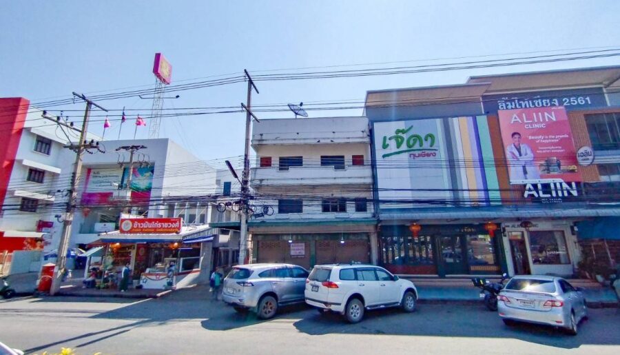 ขายอาคารพาณิชย์3ชั้นครึ่ง ทำเลทอง อยู่ใจกลางเมืองปากช่อง เขาใหญ่