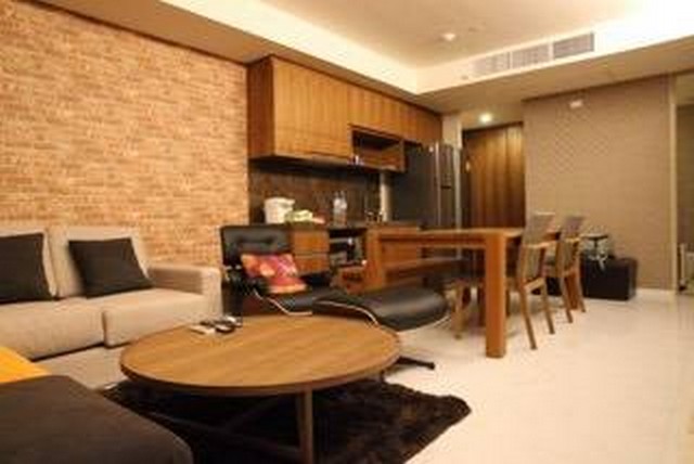 คอนโด ไซมิส39 ขนาด 72 ตรม.