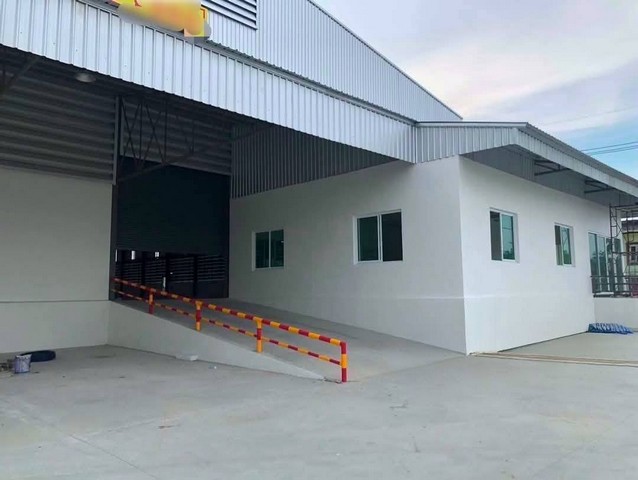 ให้เช่าโรงงานคลังสินค้าศรีราชาชลบุรี 3,000 ตรม.