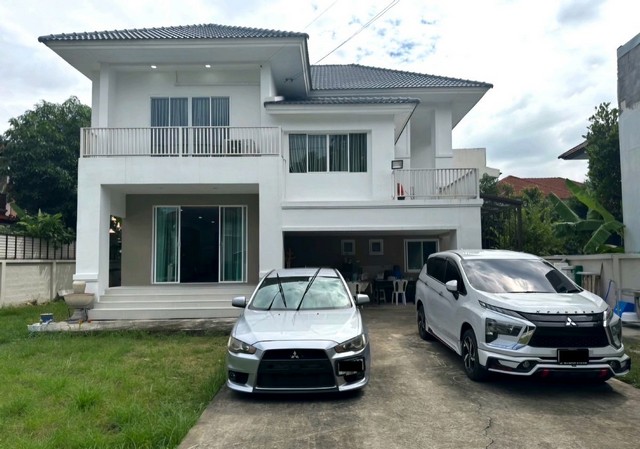 บ้านเดี่ยว2ชั้นครึ่ง ให้เช่า 122ตรว. ถ.วัชรพล-พหลโยธิน