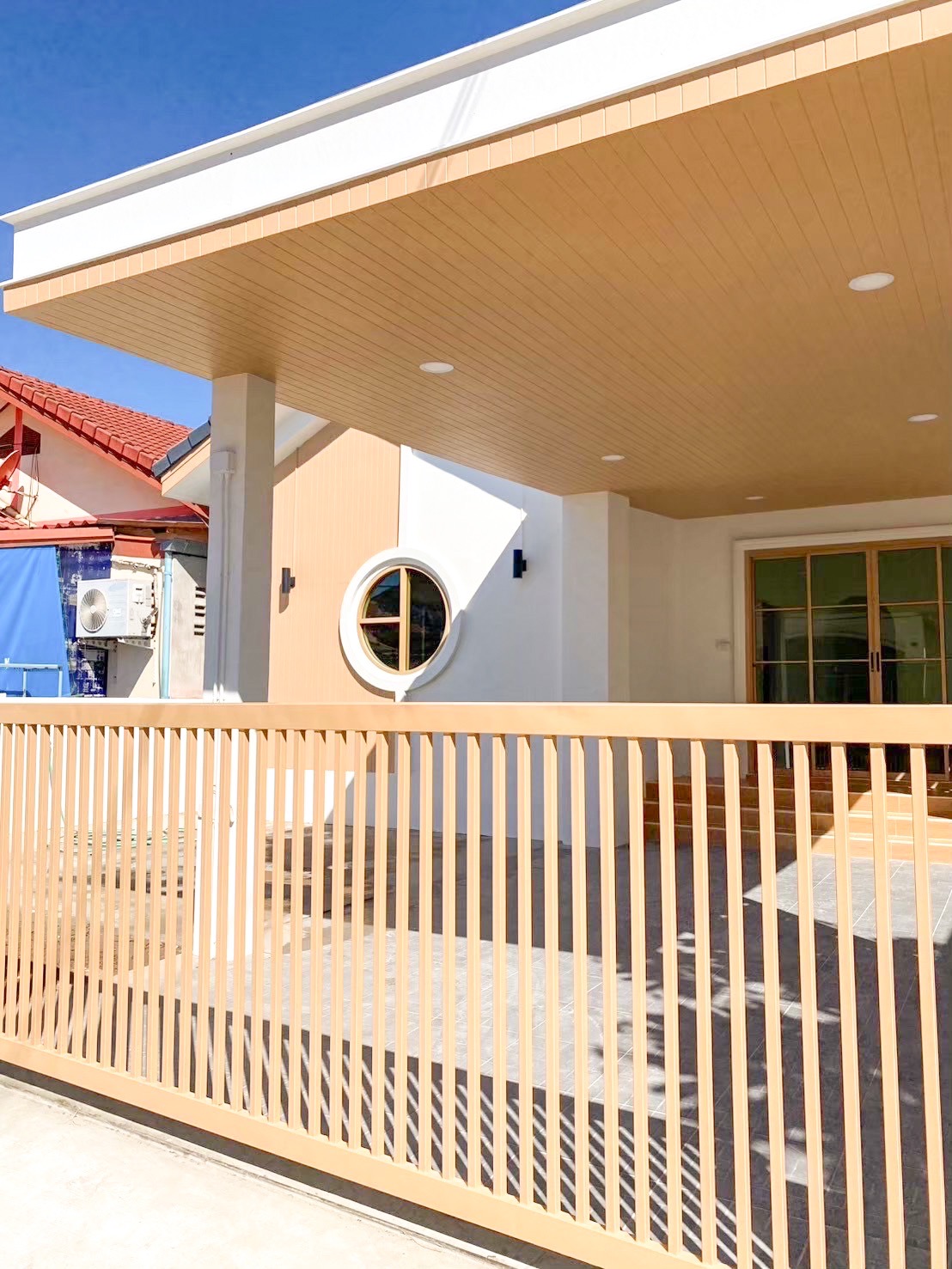 ขายบ้านเดี่ยวชั้นเดี่ยว สไตล์มินิมอล หมู่บ้านอิงฟ้านาเมืองอุบล