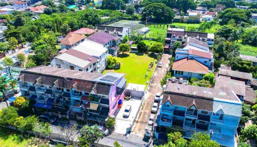 ขายที่ดินแปลงสวยทำเลดี ใจกลางเมืองลาดพร้าว 18 เขตจตุจักร