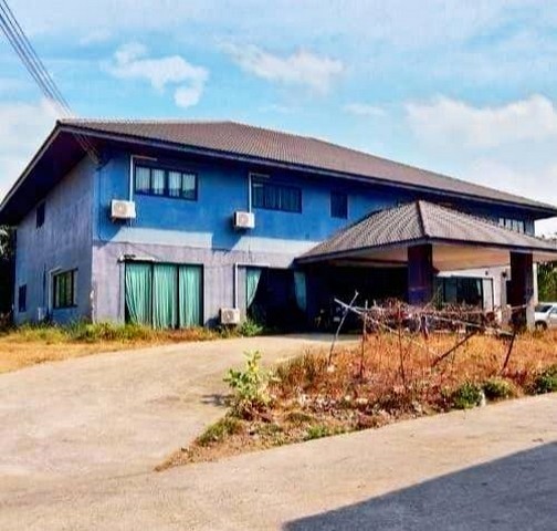 ขายที่ดินพร้อมอาคารโรงงาน พนัสนิคมชลบุรี 4,500 ตรม.