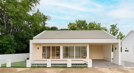 บ้านสวย สไตล์ มินิมอล เชียงใหม่ เดินทางง่าย ใกล้ตลาดท่ารั้ว