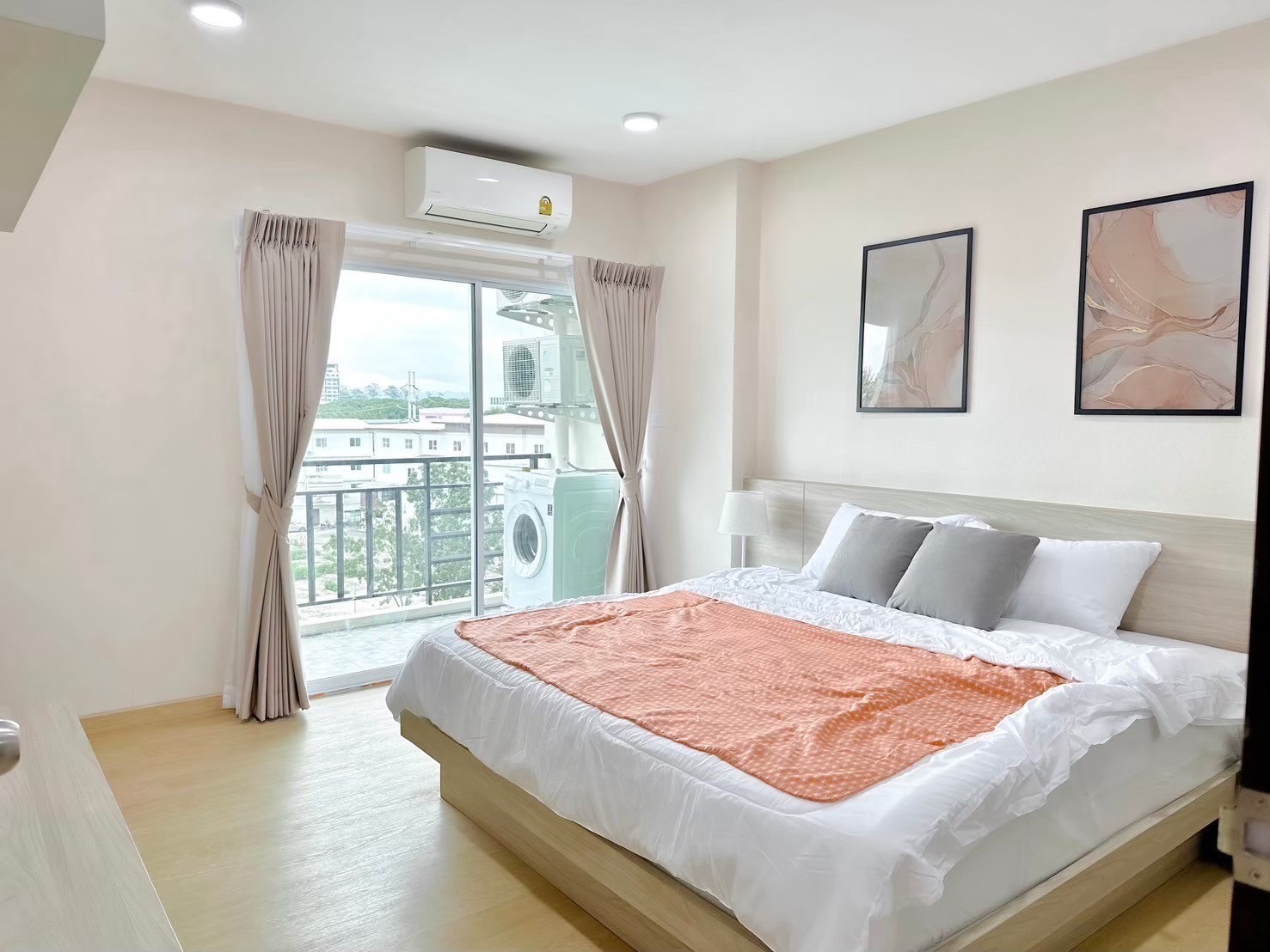 ปล่อยเช่าคอนโดใจกลางเมืองเชียงใหม่ พิงค์พลัสคอนโดมิเนียม