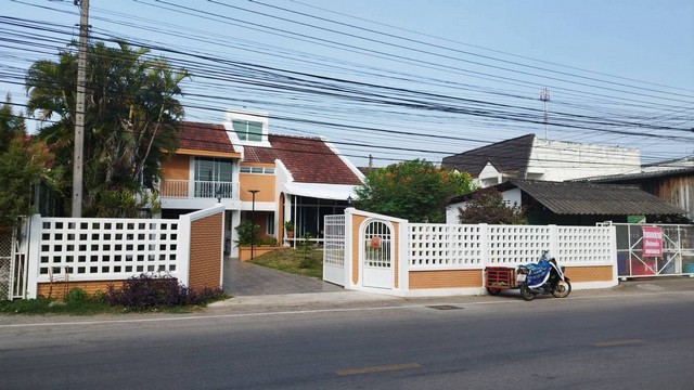 ขายบ้าน พร้อมที่ดิน 318 ตร.วา เวียงเหนือ ในตัวเมืองลำปาง