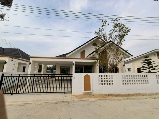 ขายบ้านเดี่ยวชั้นเดียว 68 ตร.วา หมู่บ้านพุทธศิริ บ้านแพ้ว