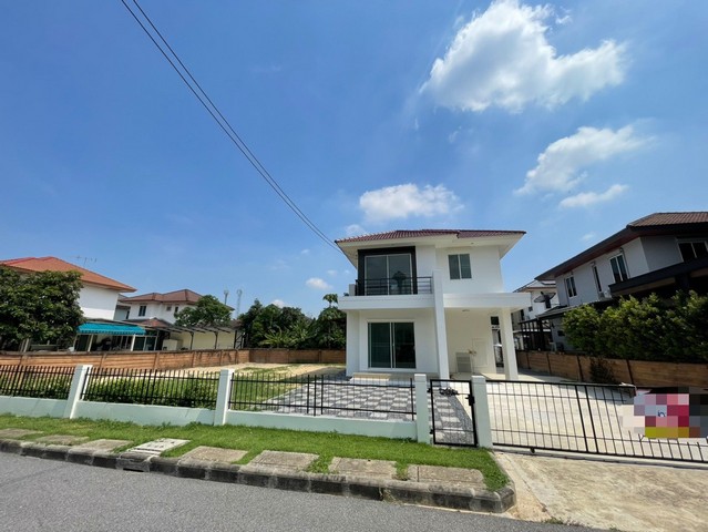 ขาย บ้านเดี่ยว พร้อมที่ดิน ฮาบิเทีย ปัญญาอินทรา 1 Habitia Panyain