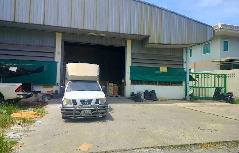 BST864 ให้เช่าโกดังพื้นที่ 1,217 ตร.ม. ติดถนนพุทธมณฑลสาย 4