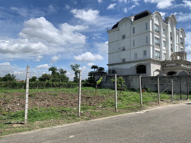 ขายที่ดินแปลงสวย ทำเลดี ย่านชุมชน ลาดพร้าวใจกลางเมือง