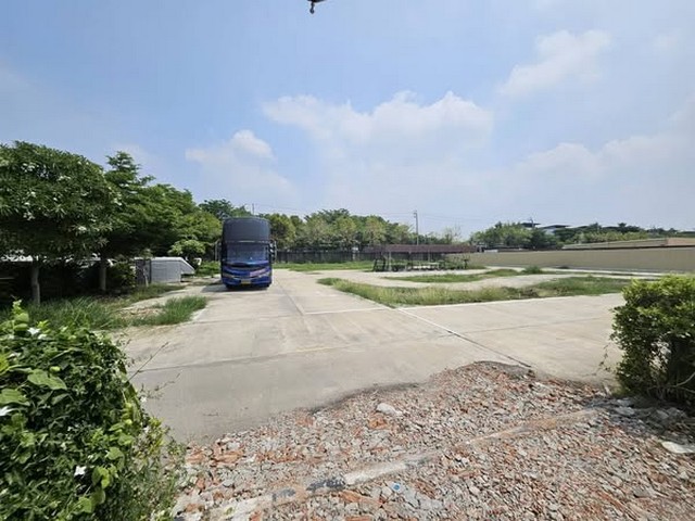 ให้เช่าที่ดินเปล่าทำเลดี ซอยกรุงเทพฯกรีฑา 32 ใกล้สนามบินสุวรรณภูม