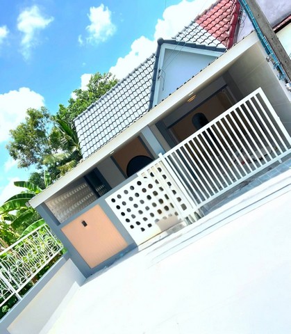 เฮ้าส์ชั้นเดียวหลังริม ม.สุขใจ1