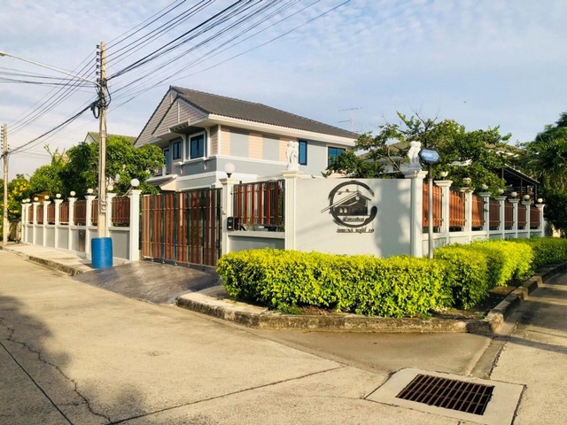 ขายบ้านเดี่ยวพฤกษ์ลดาพุทธสาคร 2 ชั้นตกแต่งพร้อมอยู่ ใกล้ MRTหลักส