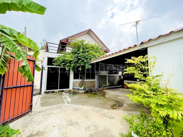 บ้านเดี่ยวพร้อมที่ดิน 80 ตร.วา ซอยวัดกู้ – ปากเกร็ด นนทบุรี