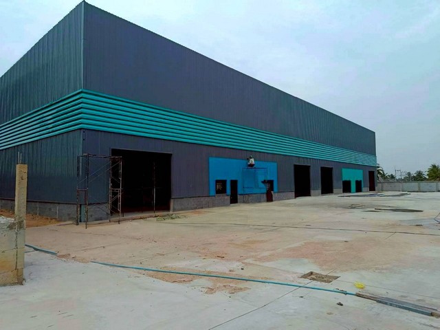 ให้เช่าโกดังคลังสินค้าพัทยาชลบุรี 2000 ตรม.