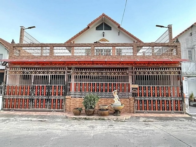 ขายบ้านรับผ่อนตรงบ้านเดี่ยว 2 ชั้นนาป่าชลบุรี