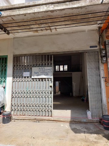 ขาย อาคารพาณิชย์ 3.5 ชั้น หมู่บ้านศรีเพชร หนองแขม 18 ตร.ว. 4×12