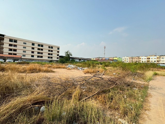 ขายที่เปล่าติดถนนเอกชัยบ่อดิน เข้าออกได้หลายทางถนนเอกชัยบางบอน