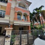 ให้เช่าทาวน์โฮม 3.5 ชั้นหลังมุม 3 ห้องนอน โครงการ Casa City ลาดพร