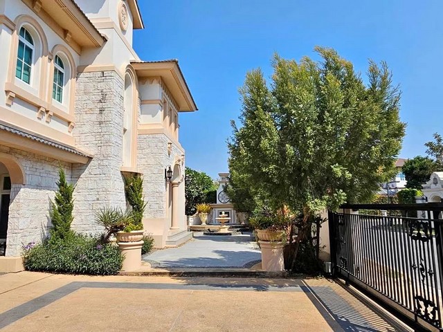 ขายและให้เช่าคฤหาสน์หรู ใกล้ Mega Bangna โครงการนันทวัน บางนา กม.