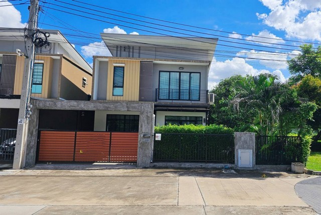 ให้เช่าบ้านแฝด หลังมุม หมู่บ้านเดอะคอนเนคหลักสี่-ดอนมือง