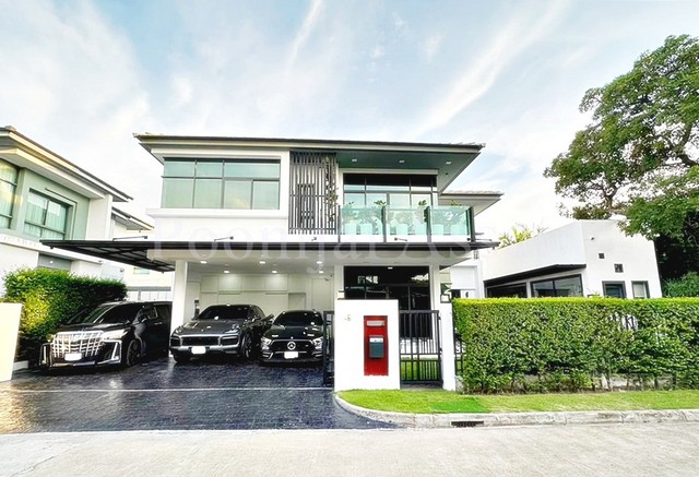 บ้านเดี่ยวเศรษฐสิริ (ศรีนครินทร์–พระราม9) หลังมุม ติดสวน