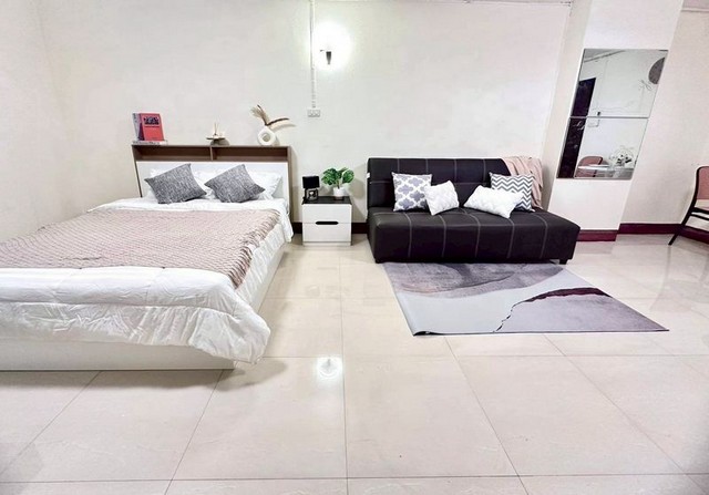 ศรีธนา2 คอนโด ทำเลทอง ห้วยแก้ว ตกแต่งพร้อมอยู่